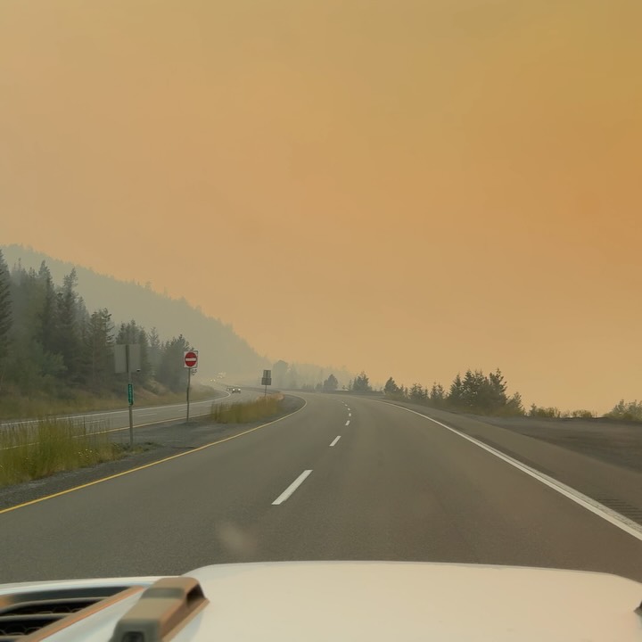 Smoke from Boston Bar wildfire in Merritt, BC and active fires on Hwy 5

#bcwildfires